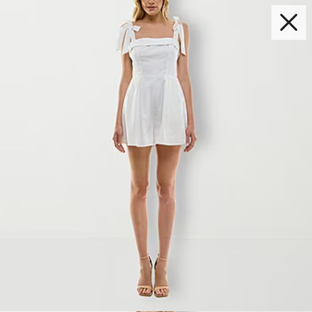 White Trixxi Romper  size M